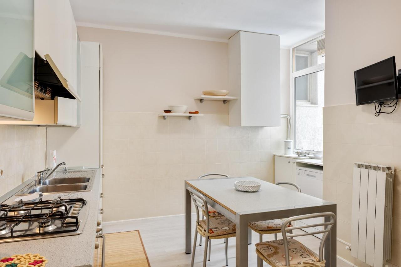 Luni Mare Bright Terrace Flat With Parking Apartment Marinella di Sarzana Exterior photo