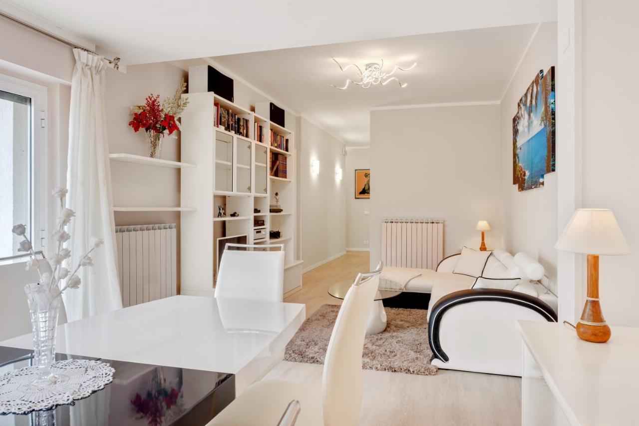 Luni Mare Bright Terrace Flat With Parking Apartment Marinella di Sarzana Exterior photo